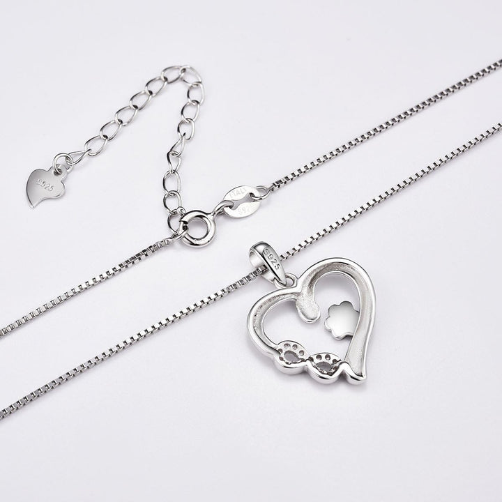 Collana con Tanga con Zampe e Cuore con Pendente Infinity