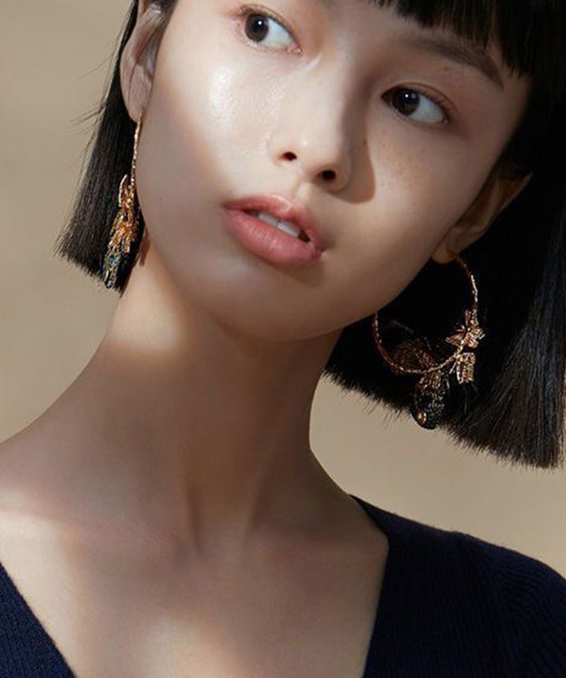 Orecchini con Ali di Farfalla Ricamate